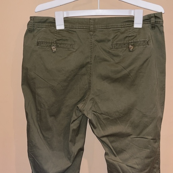 A new day pants, jeans like army green with embroidery size 14 stretch - Picture 6 of 7
